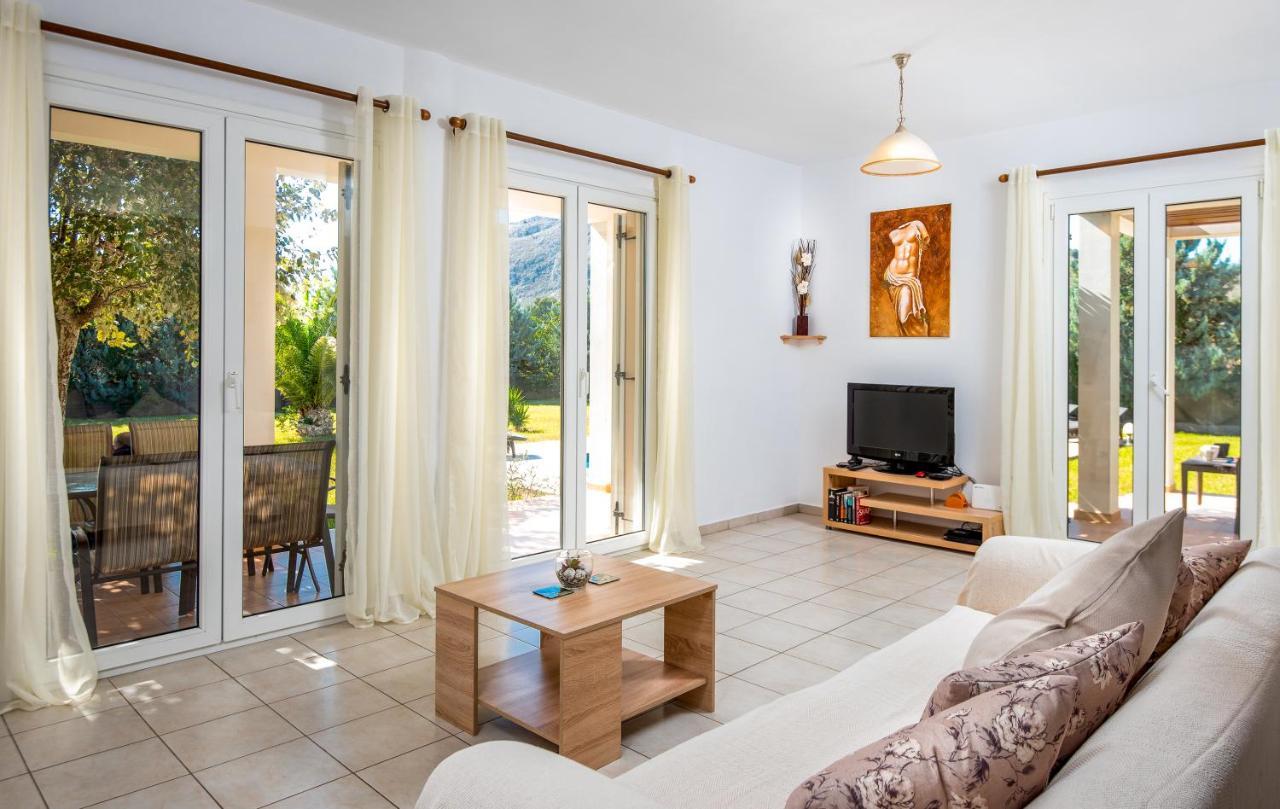 Villa Afrodite Classico